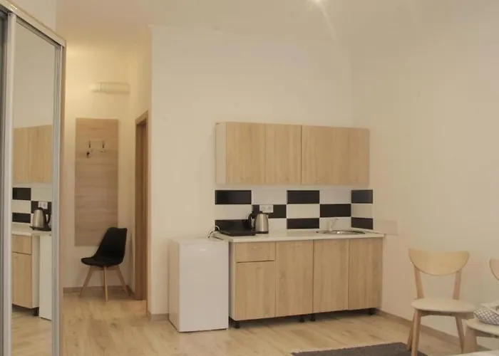 з видом на оперний театр